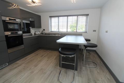 2 bedroom semi-detached house for sale, Crabourne Road, Dudley DY2
