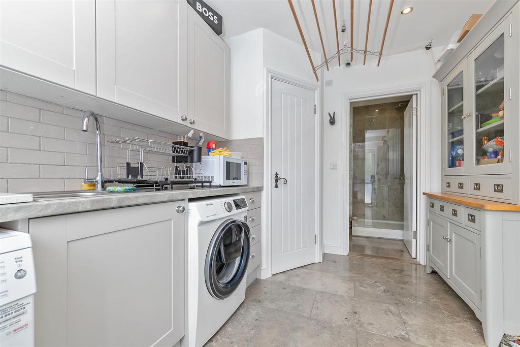 309 Watford Road-44.jpg