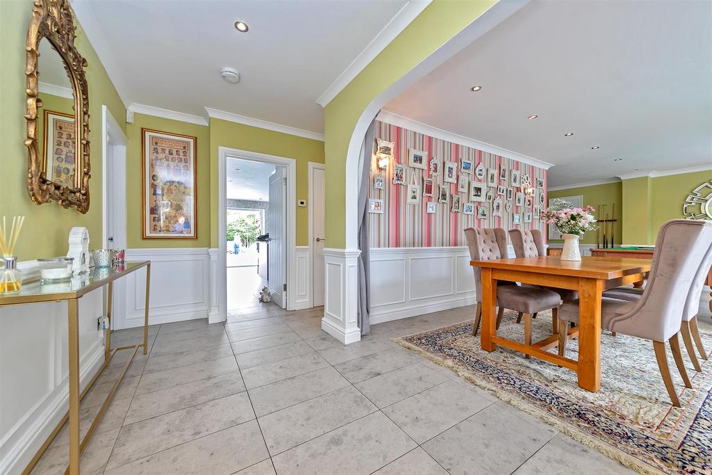 309 Watford Road-16.jpg