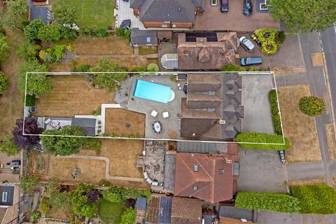 4 bedroom detached house for sale, Watford Road, St. Albans