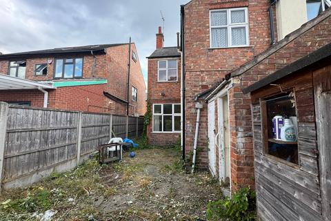 3 bedroom semi-detached house for sale, Gwendolen Road, Leicester LE5