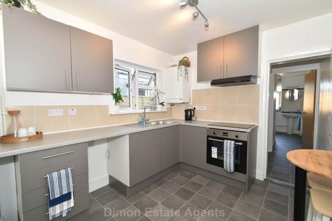 3 bedroom terraced house for sale, Gordon Road, Gosport