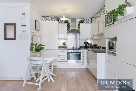 1 bedroom flat for sale, Ealing Road, Brentford