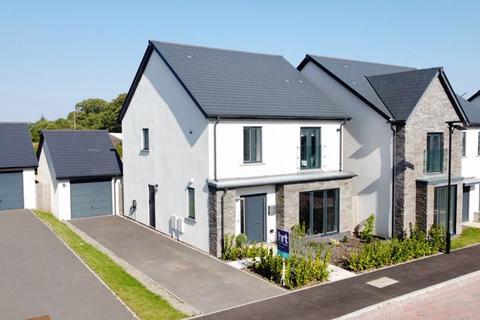 4 bedroom detached house for sale, 4 Court Close, Cottrell Gardens, Bonvilston, The Vale of Glamorgan CF5 6FX