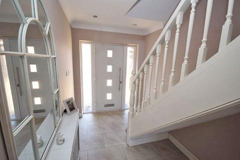 4 bedroom detached house for sale, PICKSLEY CRESCENT, HOLTON LE CLAY