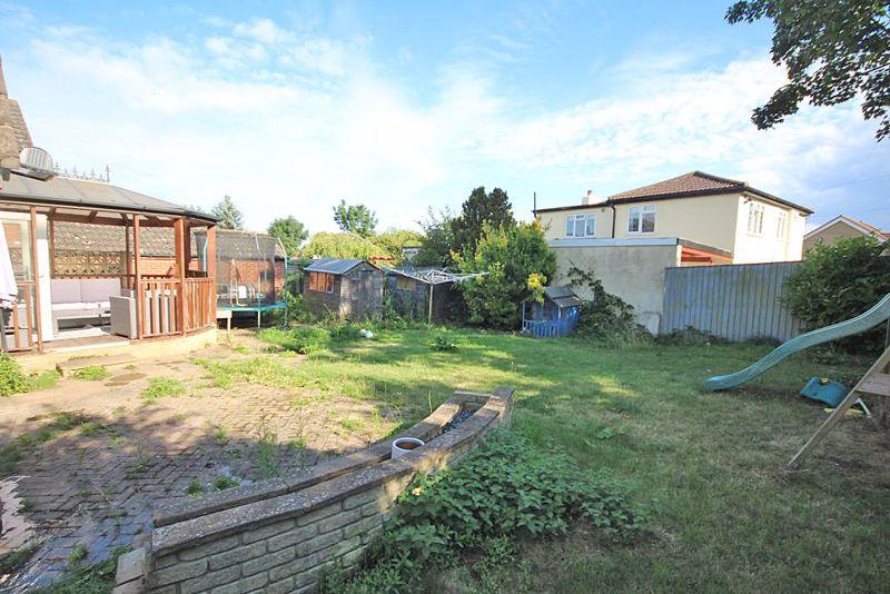 Rear garden photo 1