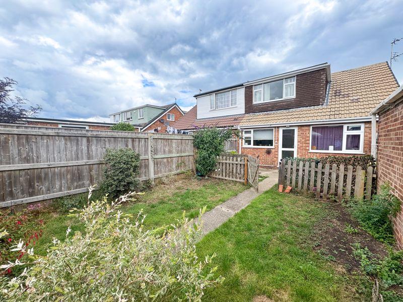 Rear garden view 2
