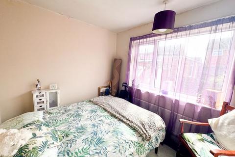 undefined, GRAYLING CLOSE, GRIMSBY