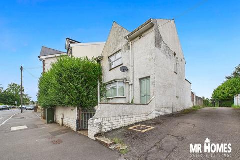 3 bedroom end of terrace house for sale, Mill Road, Ely, Cardiff, CF5