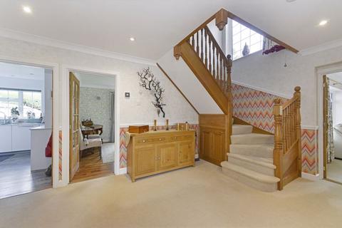 undefined, Farm Close, Loxwood
