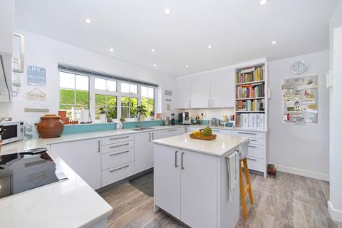 undefined, Farm Close, Loxwood, RH14