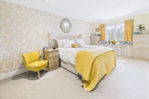 undefined, 12 Sterling Place, Woodhall Spa