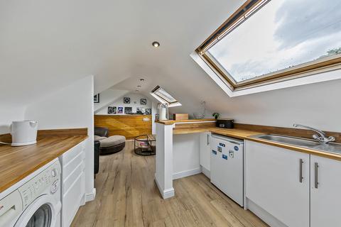 undefined, Courtlands Avenue, Kew, Richmond, Surrey TW9