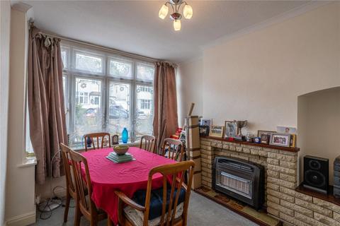 3 bedroom semi-detached house for sale, Lynton Avenue, Claregate/Aldersley, Wolverhampton, West Midlands, WV6