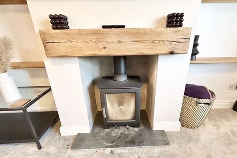 4 bedroom semi-detached house for sale, Maes Y Llan, Dwygyfylchi