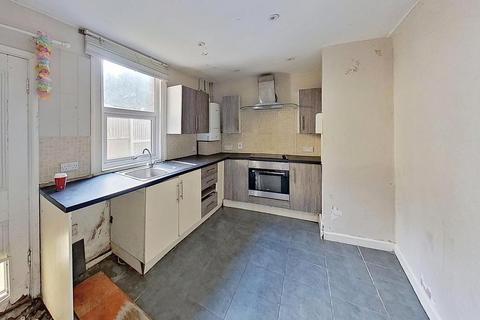 3 bedroom terraced house for sale, Cliff Sea Grove, Herne Bay, CT6 8JT
