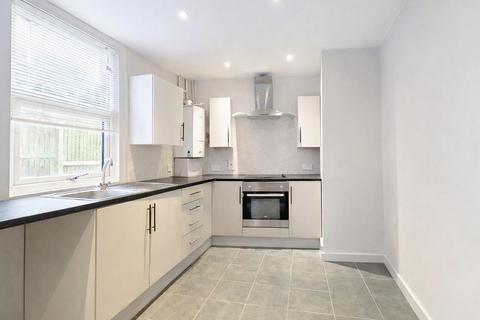 3 bedroom terraced house for sale, Cliff Sea Grove, Herne Bay, CT6 8JT