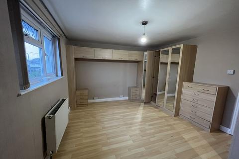33 Hillcrest Road, Abergavenny, NP7 6BN