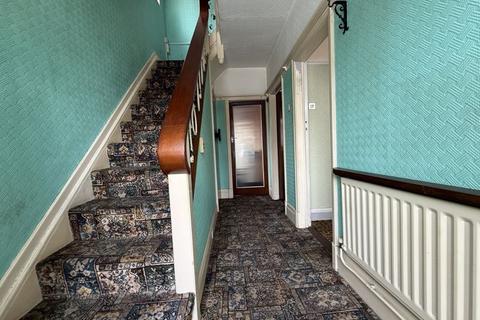 3 bedroom semi-detached house for sale, Kelvin Avenue, Stoke-On-Trent