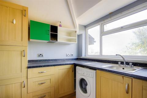 undefined, Ordnance Road, Enfield
