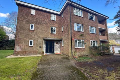 3 bedroom flat for sale, Poole BH12
