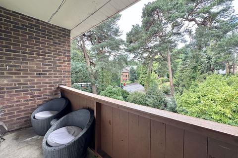 3 bedroom flat for sale, Poole BH12