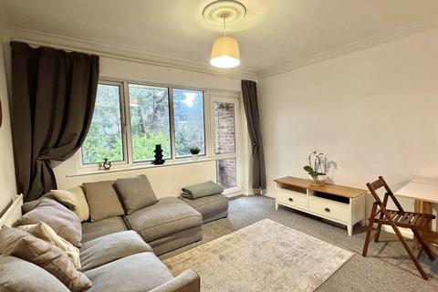 3 bedroom flat for sale, Poole BH12