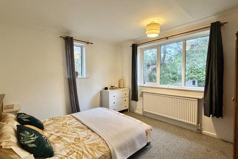 3 bedroom flat for sale, Poole BH12