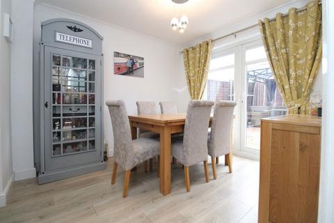 undefined, Jasmine Close, Biggleswade SG18