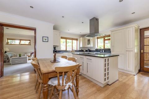 undefined, Yew Tree Lane, Rotherfield