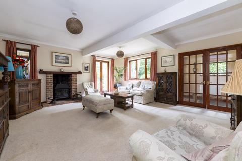 undefined, Yew Tree Lane, Rotherfield