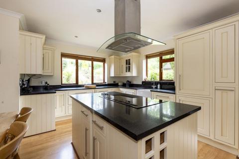 undefined, Yew Tree Lane, Rotherfield