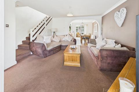 3 bedroom detached house for sale, Hyatt Place, Shepton Mallet