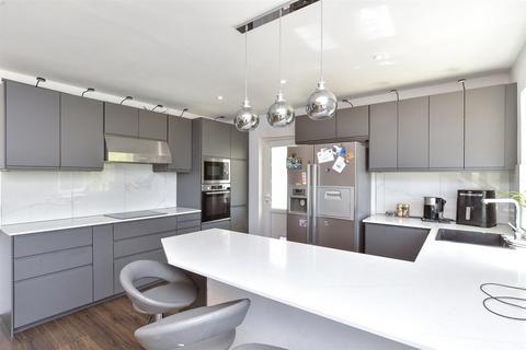 5 bedroom detached house for sale, Crescent Drive South, Woodingdean, Brighton, East Sussex