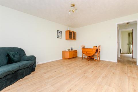 Harrowby Gardens, Northfleet, Gravesend, Kent
