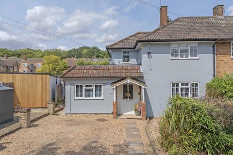 Saxon Close, Brentwood, CM13