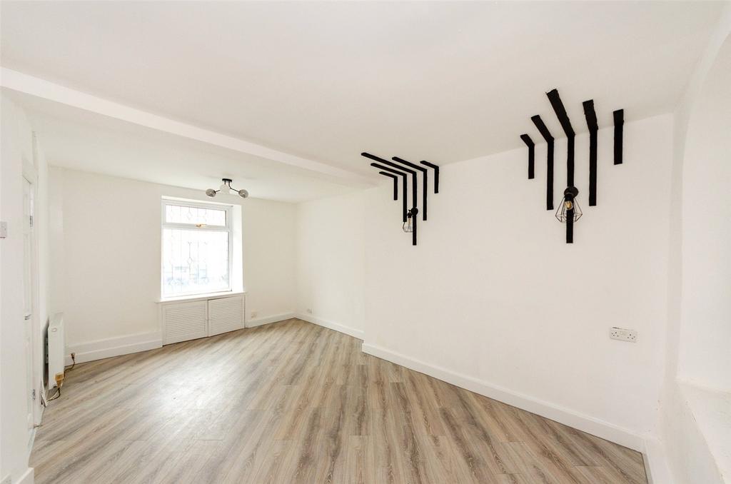 Picture No. 05