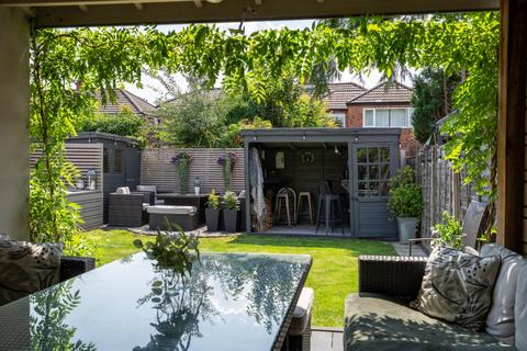 undefined, Craddock Road, SALE, M33