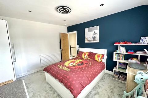84 Foxearth Road, South Croydon, CR2 8EE