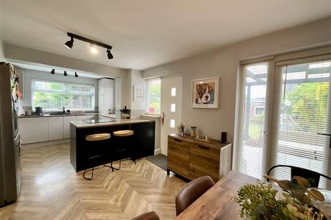 4 bedroom semi-detached house for sale, Regents Way, Aston, Sheffield, S26 2FP