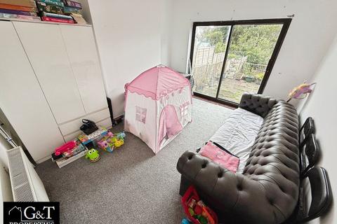 324 Burton Road, Dudley, DY1 3DL
