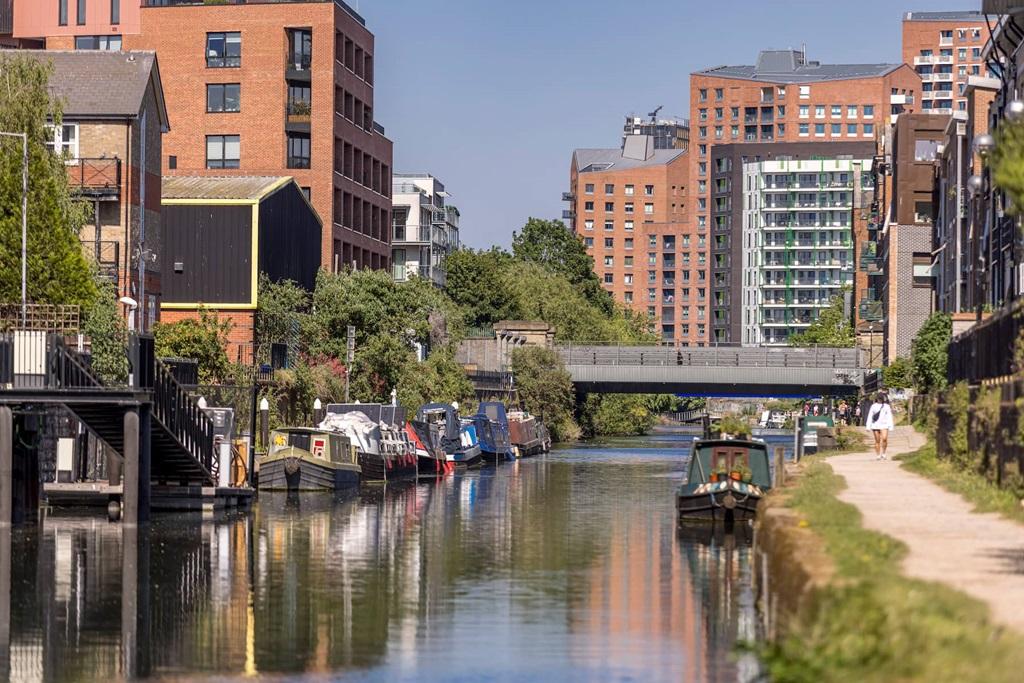 Canal-side walks or cycles down the River Lea...