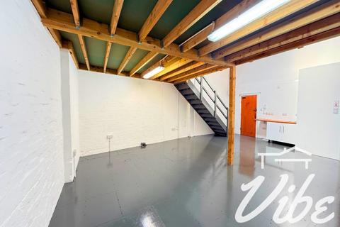 Warehouse to rent, 1 Hillmarton Rd London N7 9JE