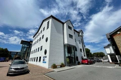 Office to rent, Kingsbury Crescent Staines TW18 3BA