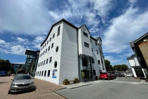 Office to rent, Kingsbury Crescent Staines TW18 3BA