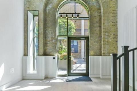 undefined, Windsor Square, London SE18