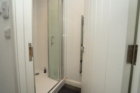 Flat 3, 30 Baugh Gardens, Bristol, BS16 6PP