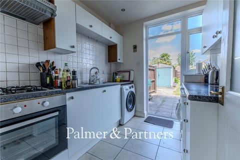 3 bedroom semi-detached house for sale, Kingsgate Drive, Ipswich, Suffolk, IP4