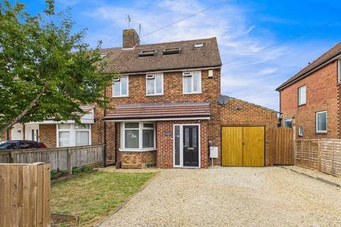 1 Brookside Villas, Gloucester, GL2 0SX