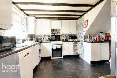 3 bedroom end of terrace house for sale, Stanhope Road, Greenford